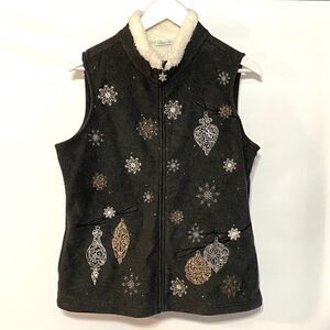 Croft & Barrow vest faux fur ornaments medium